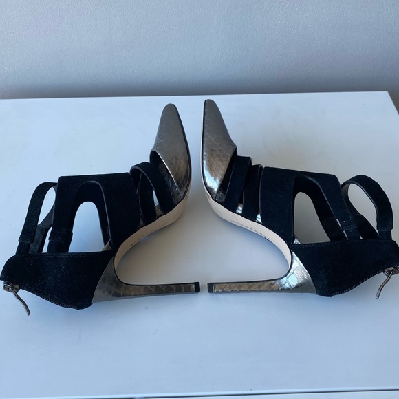 NWOT💥BCBGenration high heel high top sandals. Size5,5. Black silver leather - Picture 5 of 7